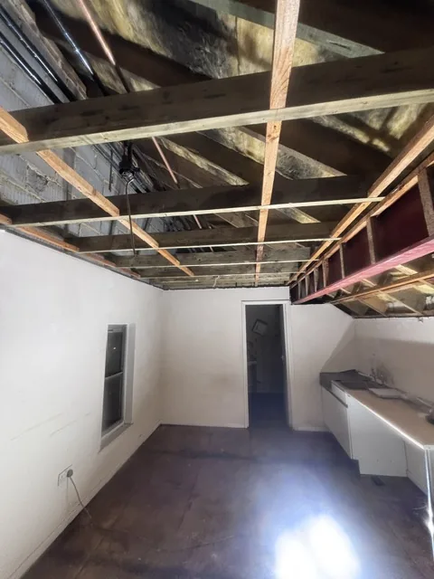 Controlled artex plasterboard strip-out in Belgravia